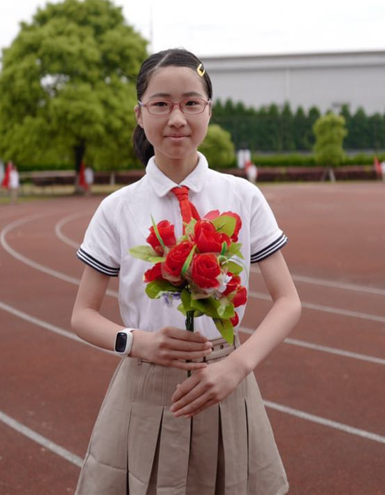 韦天谣_副本.jpg